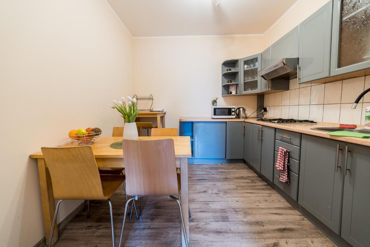 Pokoje Nad Pizzeria Poznań Eksteriør billede