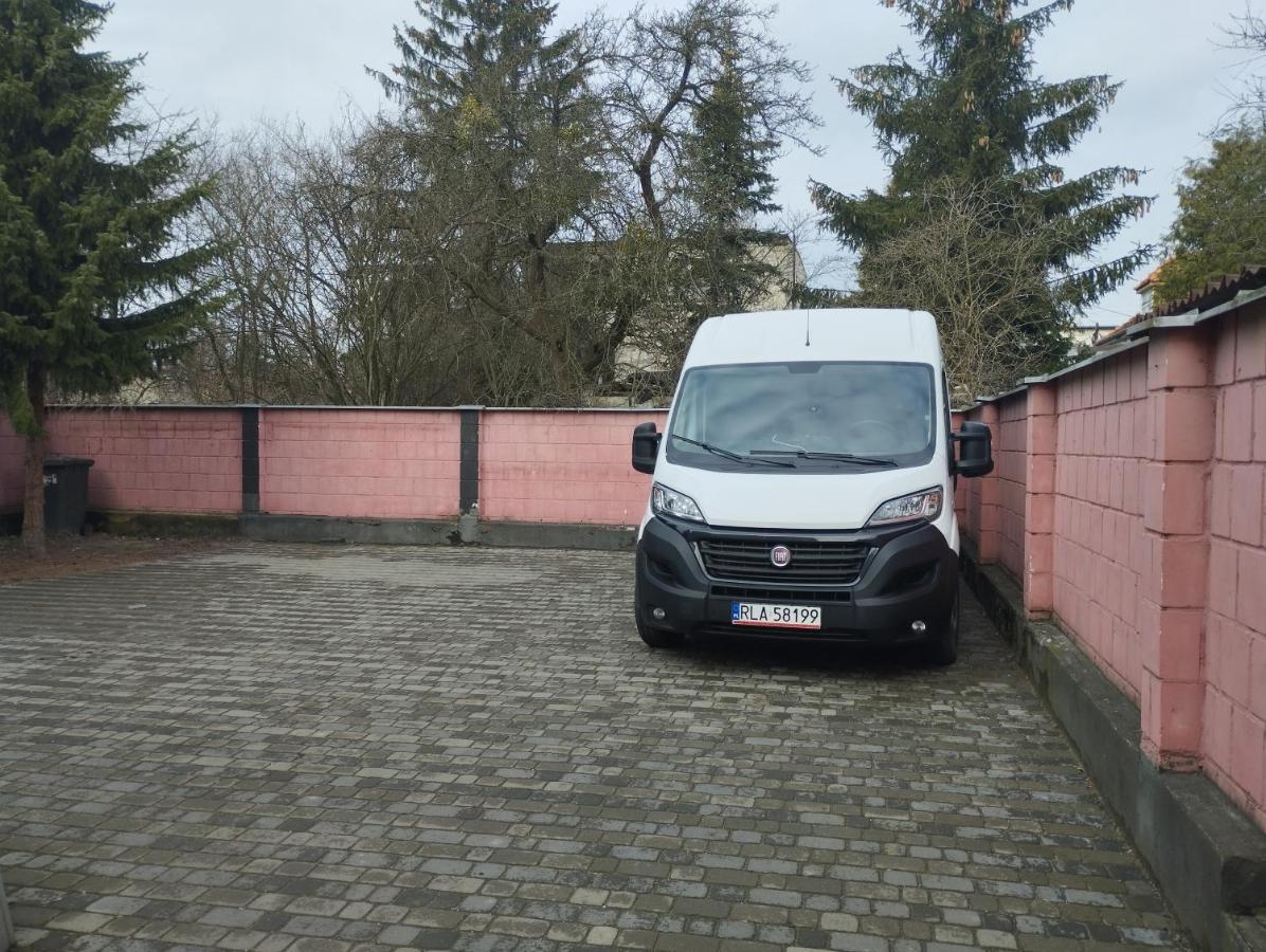 Pokoje Nad Pizzeria Poznań Eksteriør billede